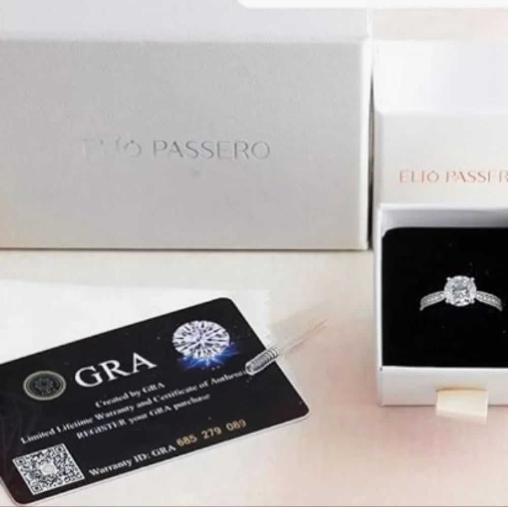 925 Sterling Silver 1.5 Carat MOISSANITE Engagement Ring NWT - Picture 4 of 7